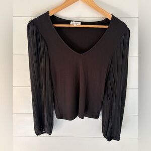 Heartloom Long Sleeve Blouse